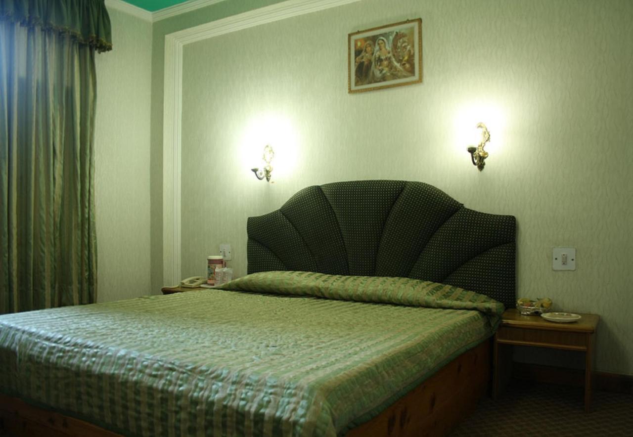 Hotel Jupiter Manāli Extérieur photo